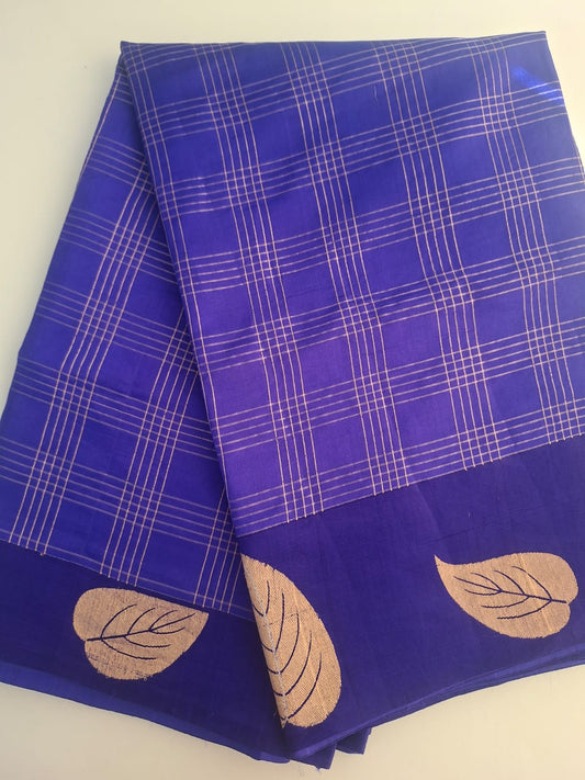 blue raw-mango kadhwa weaving saree with gometric pattern