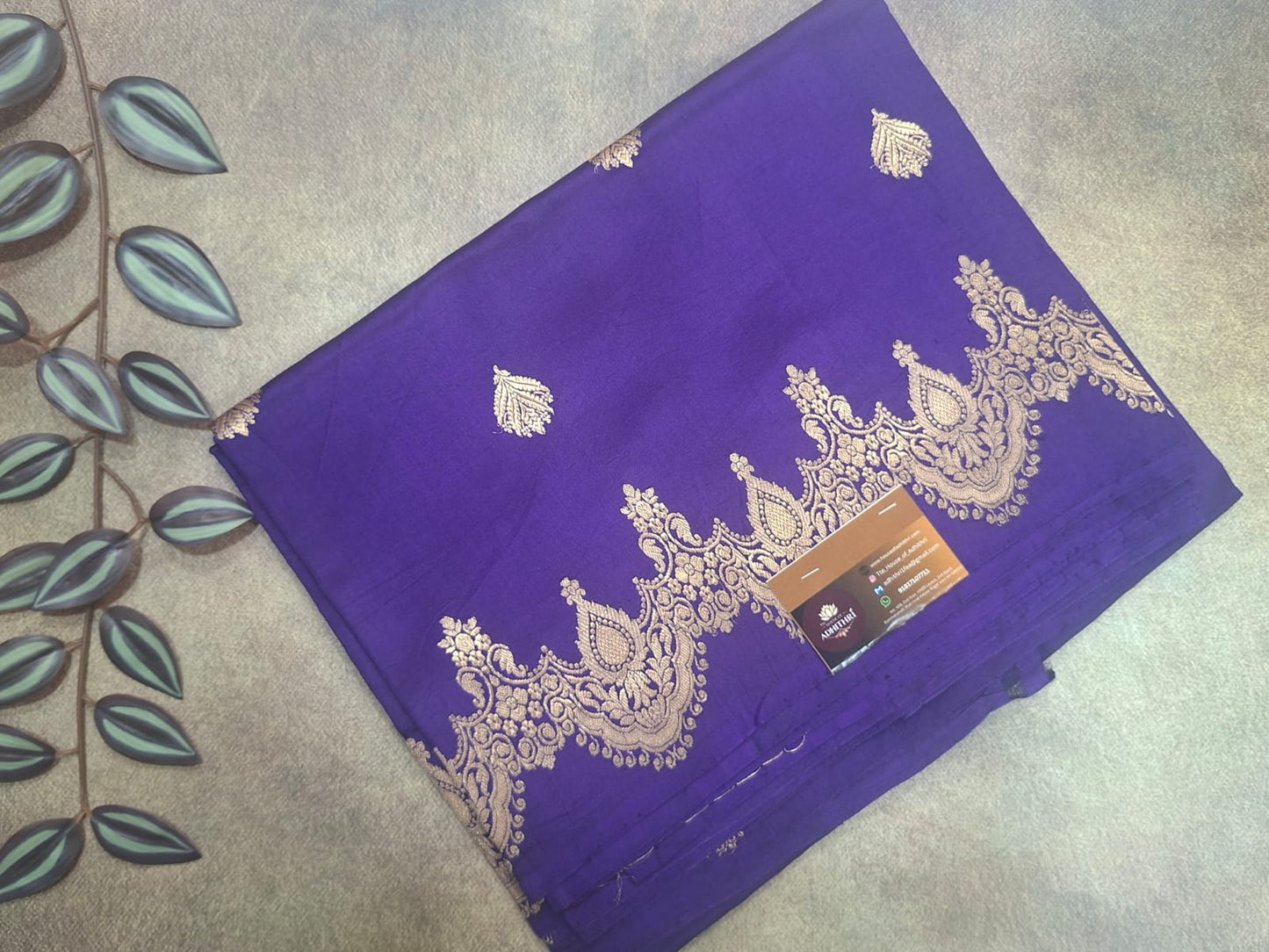 blue raw-mango kadhwa  weaving saree with gometric pattern