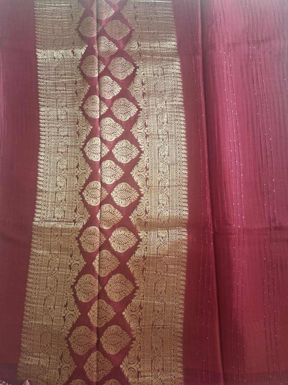 brick red with copper zari with tikki 1