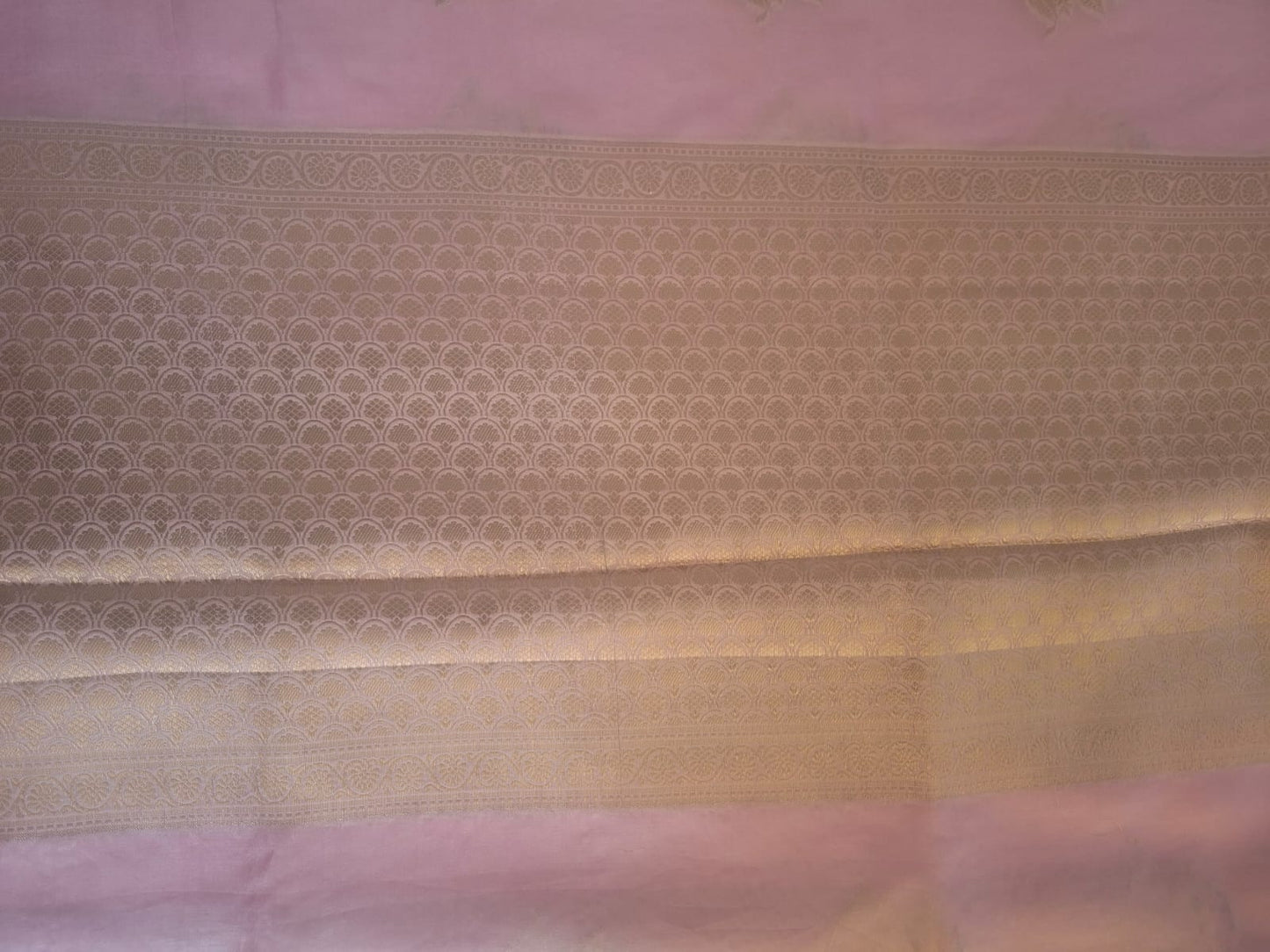 pink row mango tissue with stripes