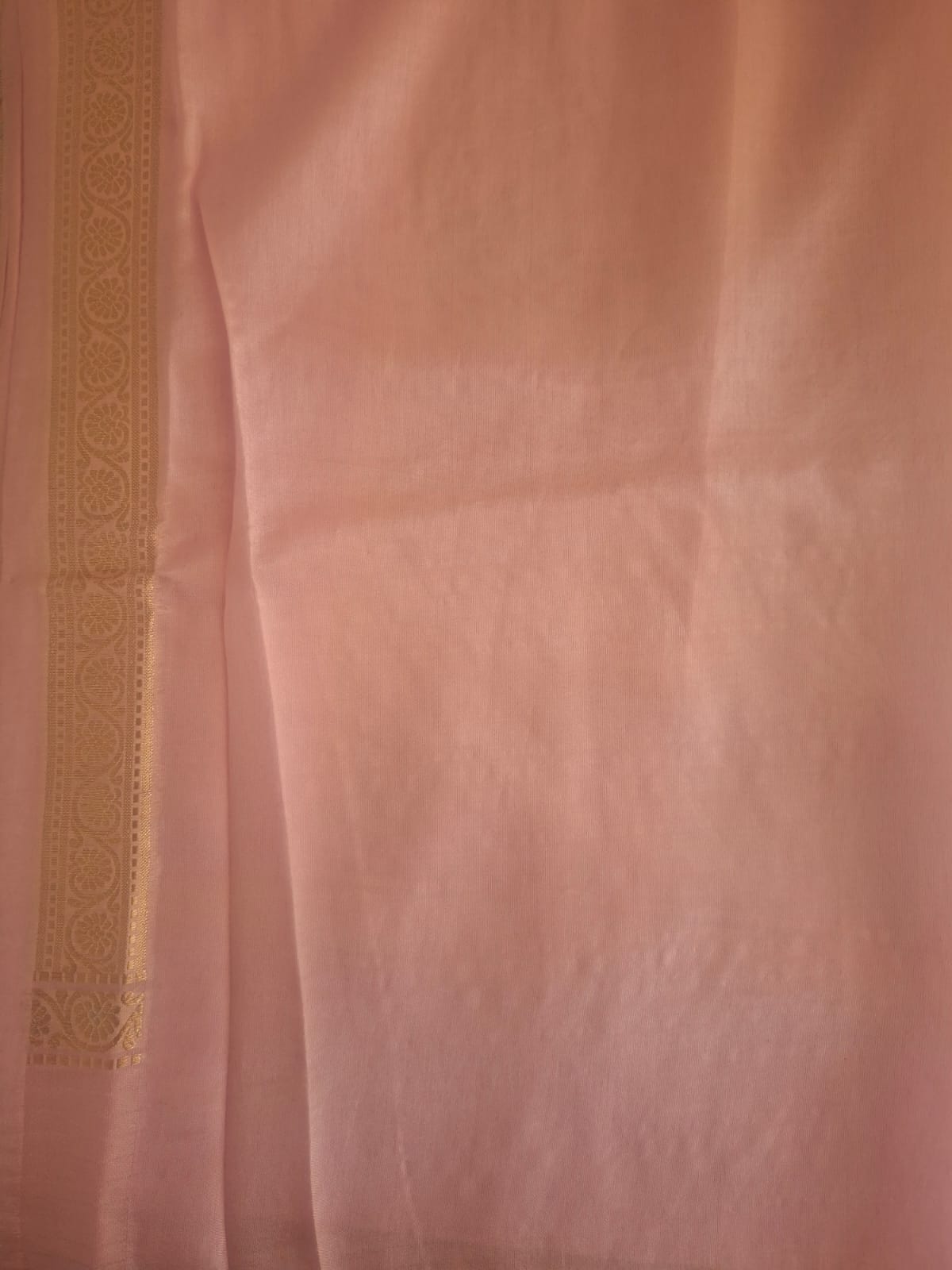 pink row mango tissue with stripes