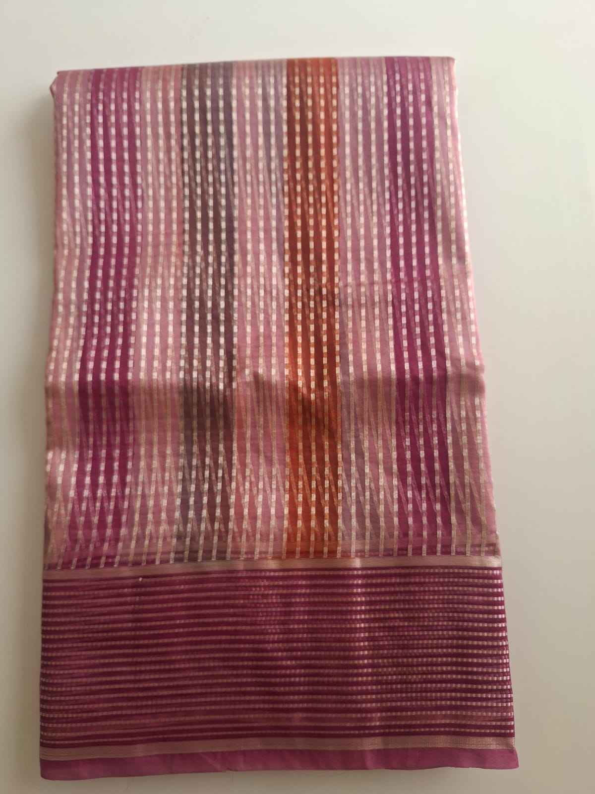 pink multicolour line tissue sraee