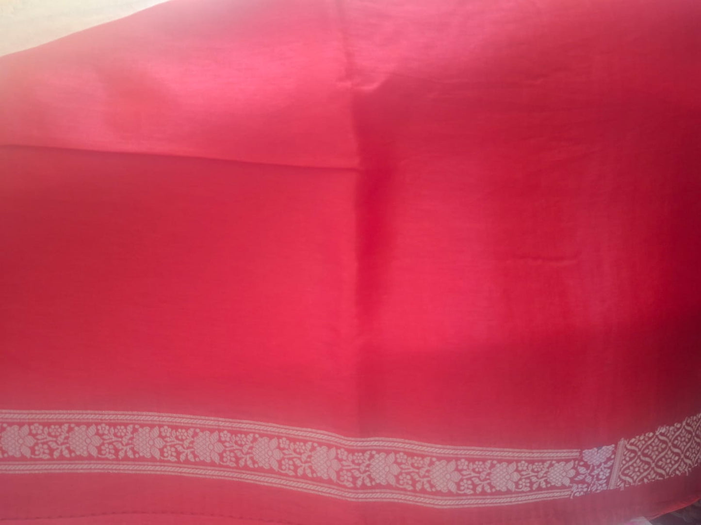 cream raw mango tissue with stripes